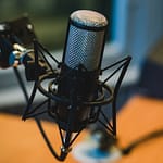 microphone-2618102_1280